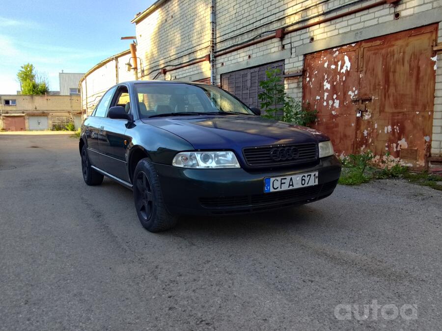 Audi A4 B5 Sedan