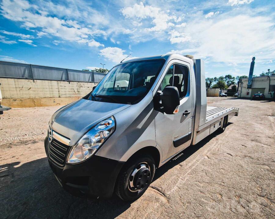 Opel Movano