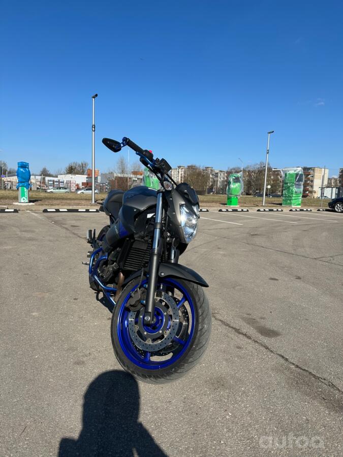 Yamaha XJ