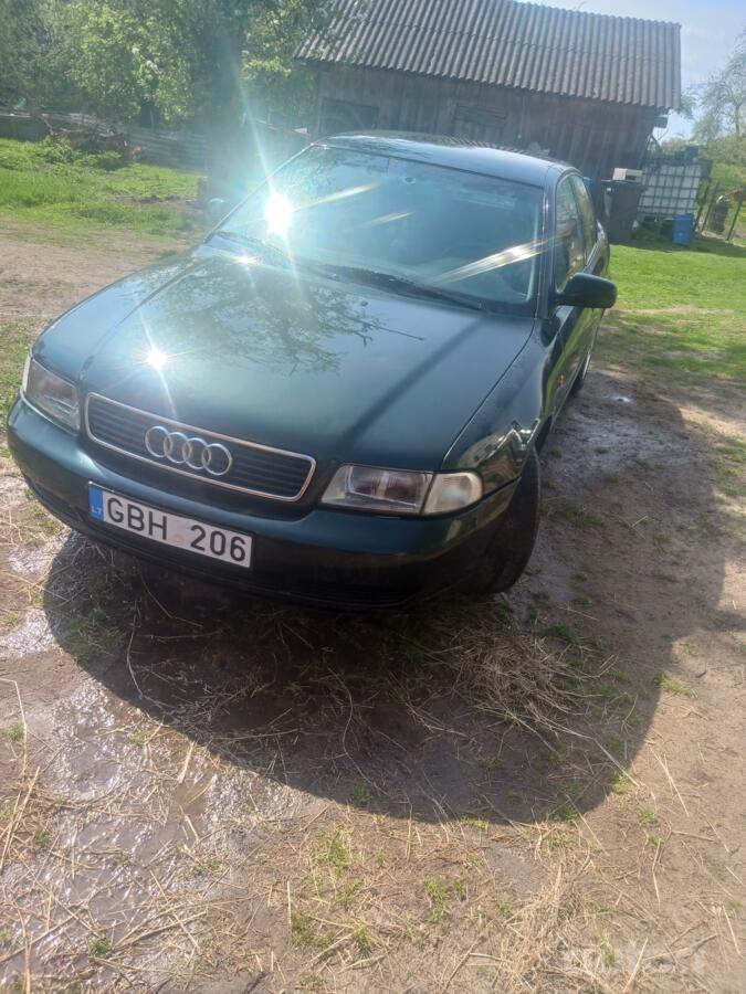 Audi A4 B5 Sedan