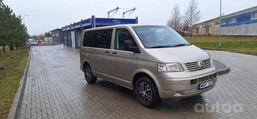 Volkswagen Transporter T5 Minivan 4-doors