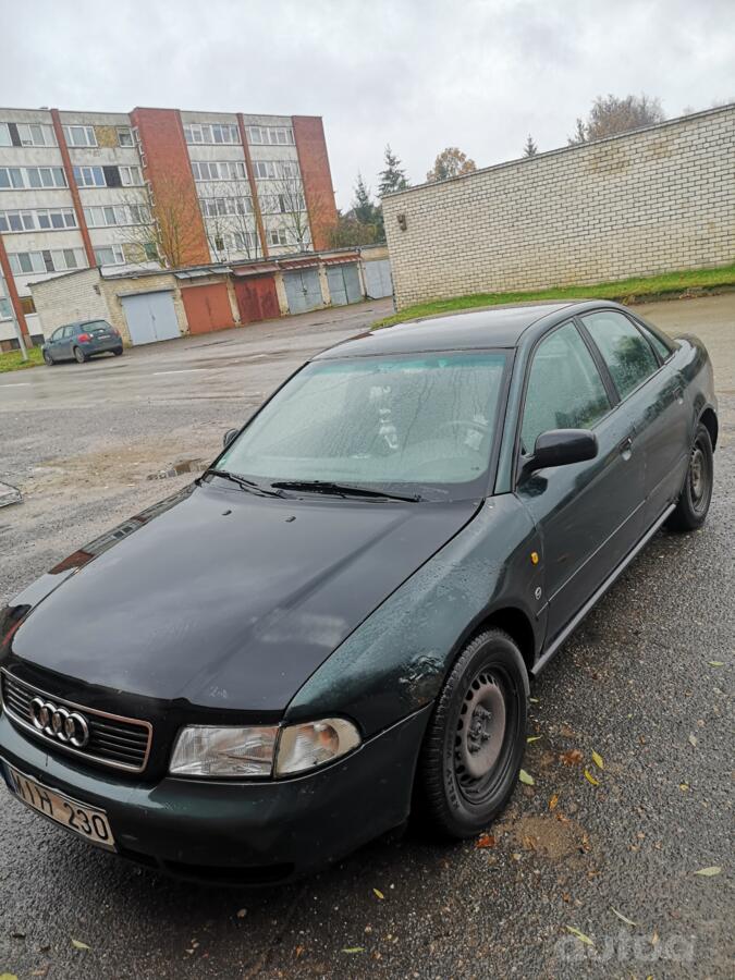 Audi A4 B5 Sedan