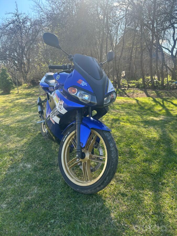 Yamaha TZR