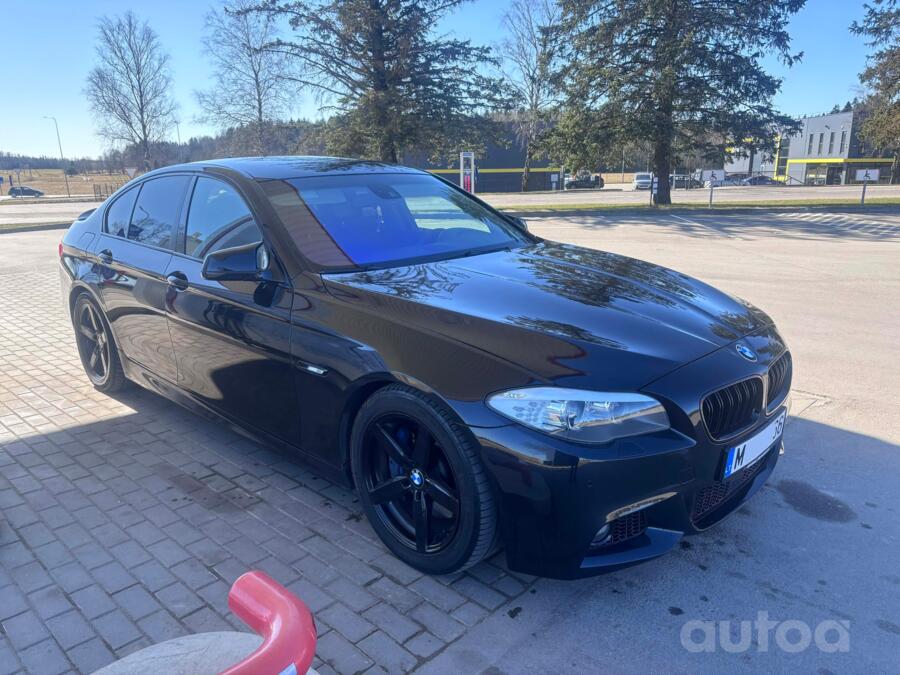 BMW 5 Series F07/F10/F11 Sedan
