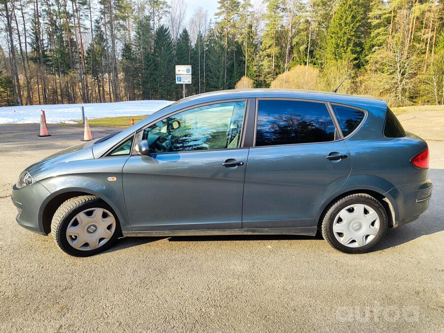 SEAT Toledo 3 generation Hatchback