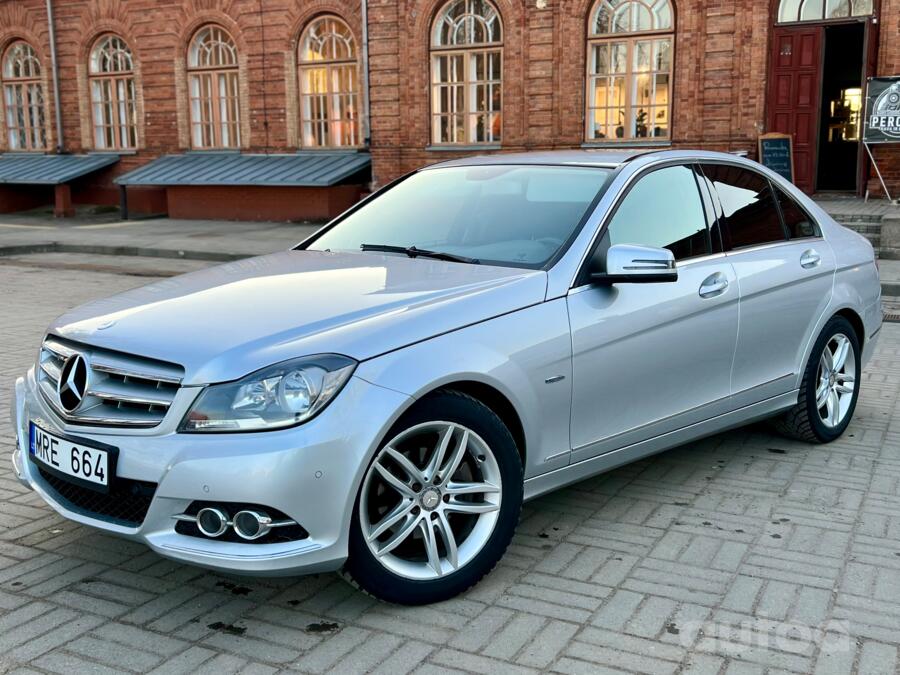 Mercedes-Benz C-Class W204/S204/C204 [restyling] Sedan 4-doors