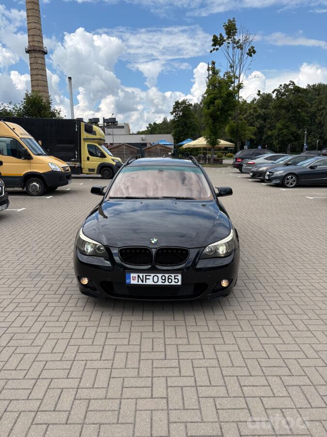BMW 5 Series E60/E61 Touring wagon