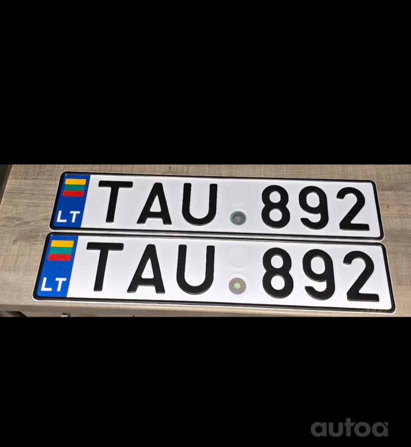 TAU892
