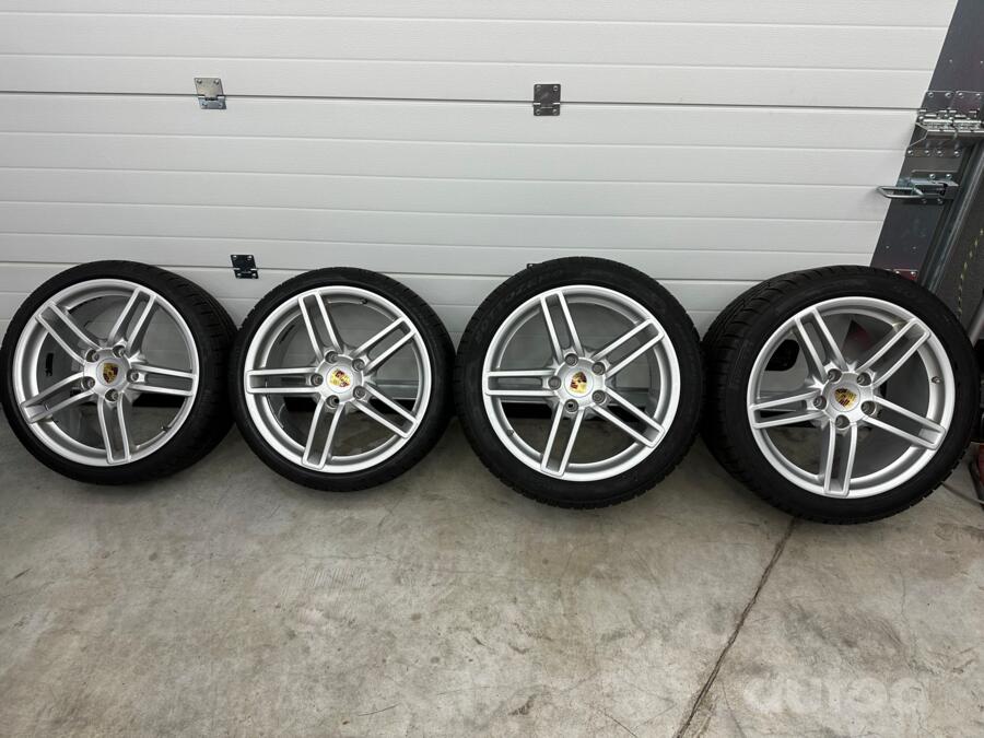 Porsche, light alloy
