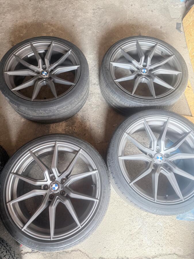 BMW, light alloy