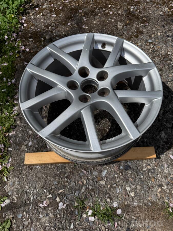 Toyota, light alloy