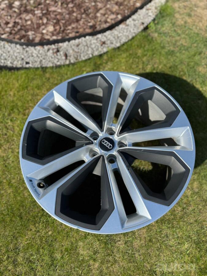 Audi, light alloy