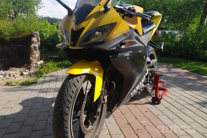 Yamaha YZF