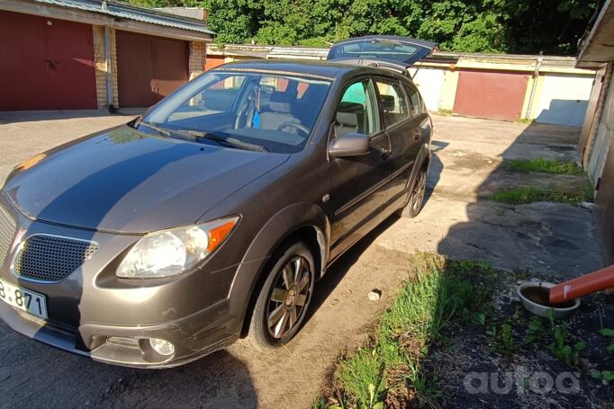 Pontiac Vibe 1 generation [restyling] Hatchback