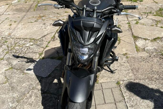 Honda CB