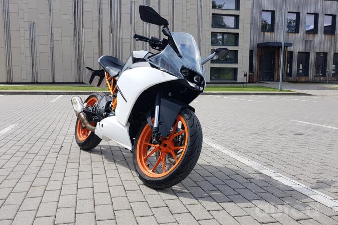 KTM RC