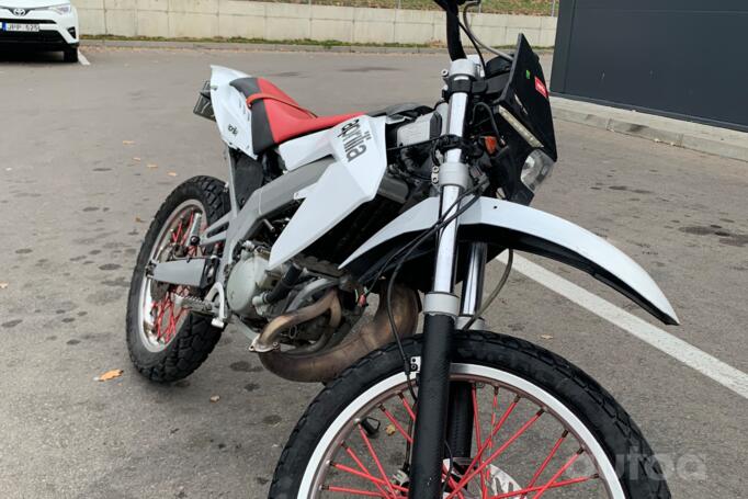 Aprilia SX