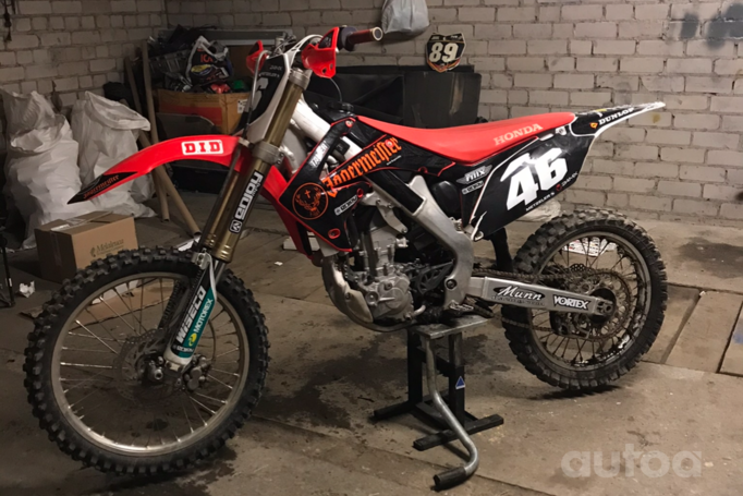 Honda CRF