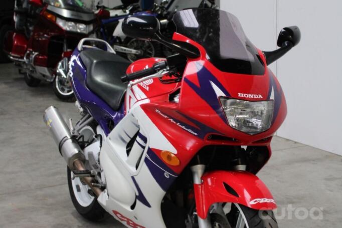 Honda CBR