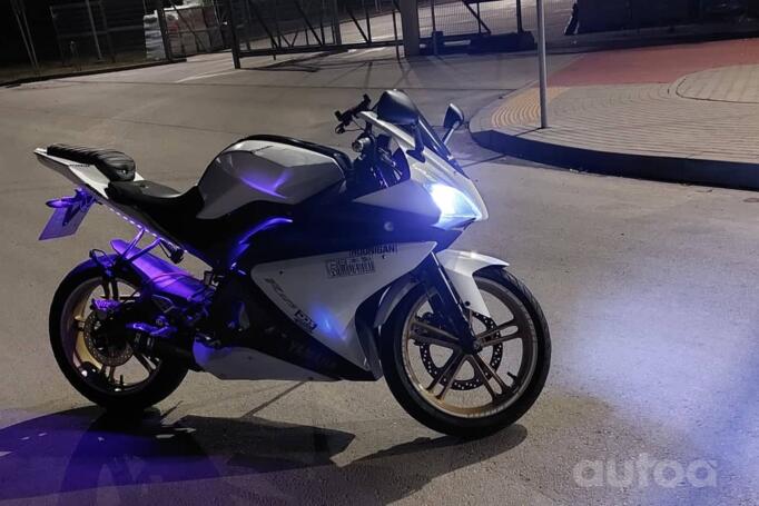 Yamaha YZF