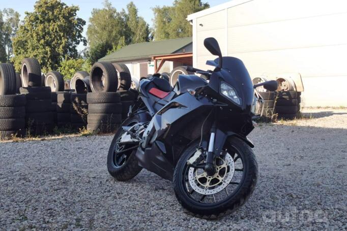 Aprilia RS