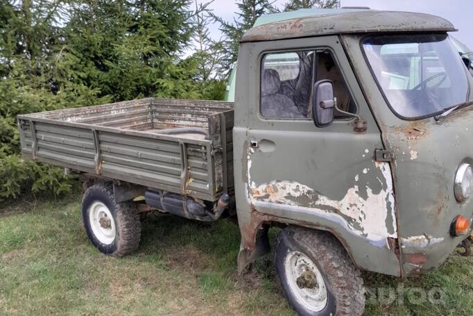 UAZ 3151 1 generation SUV 4-doors