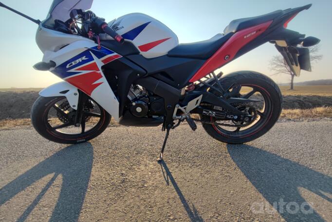 Honda CBR