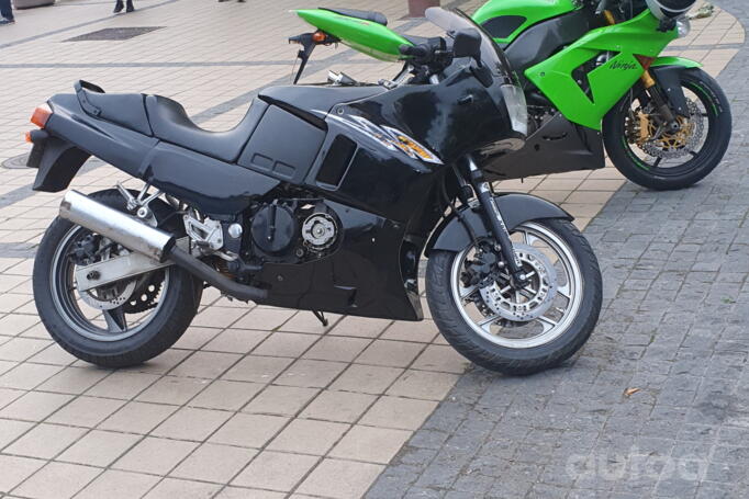 Kawasaki GPZ