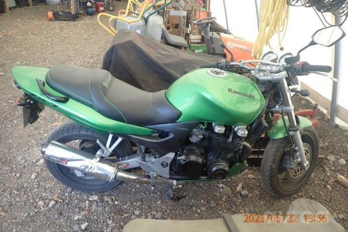 Kawasaki ZR