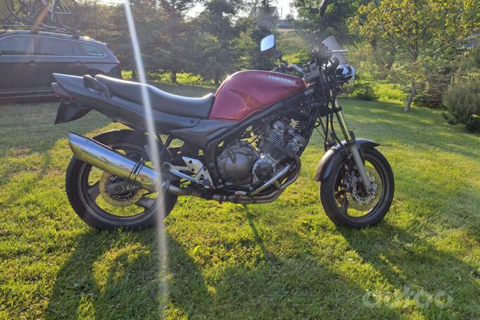 Yamaha XJ