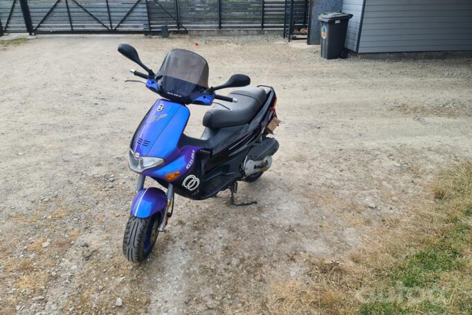 Gilera Runner