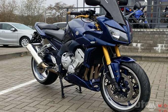 Yamaha FZ