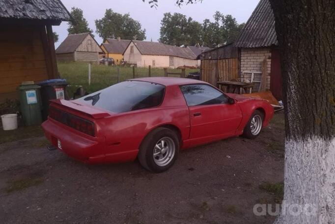 Pontiac Firebird 3 generation [restyling] Coupe 2-doors