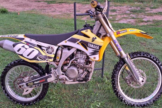 Yamaha YZ