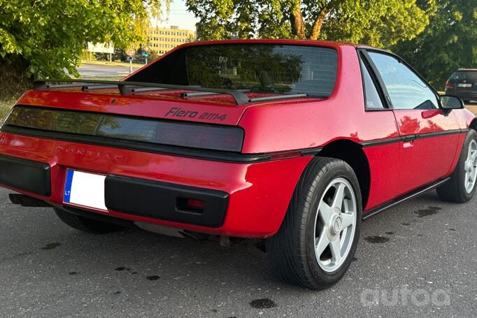 Pontiac Fiero 1 generation