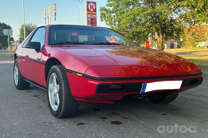 Pontiac Fiero 1 generation