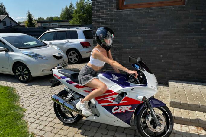 Honda CBR