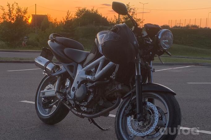 Suzuki SV