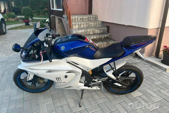 Yamaha YZF