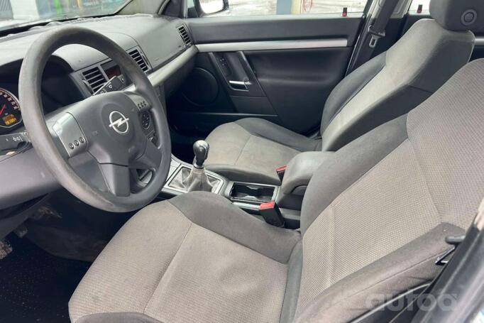 Opel Vectra C Sedan 4-doors