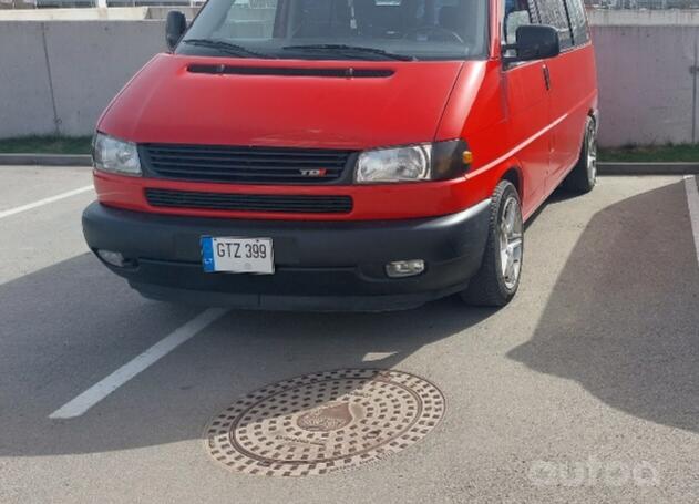 Volkswagen Caravelle T4 Minivan