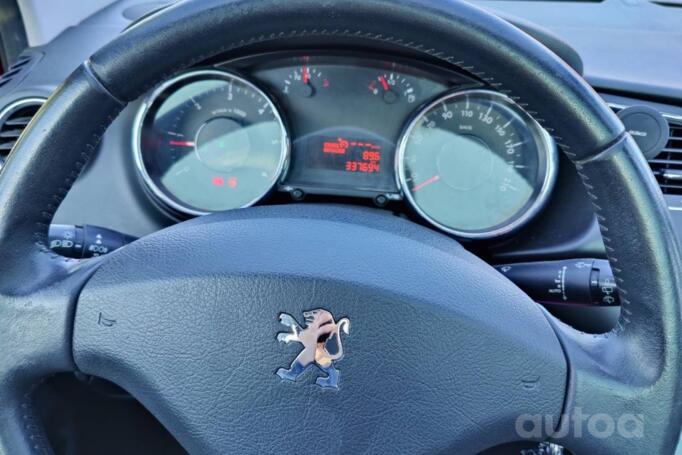 Peugeot 3008 1 generation Crossover