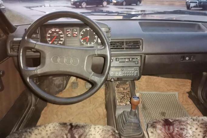 Audi 80 B2 Sedan