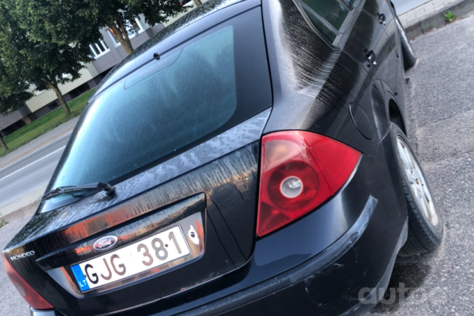 Ford Mondeo 3 generation Liftback
