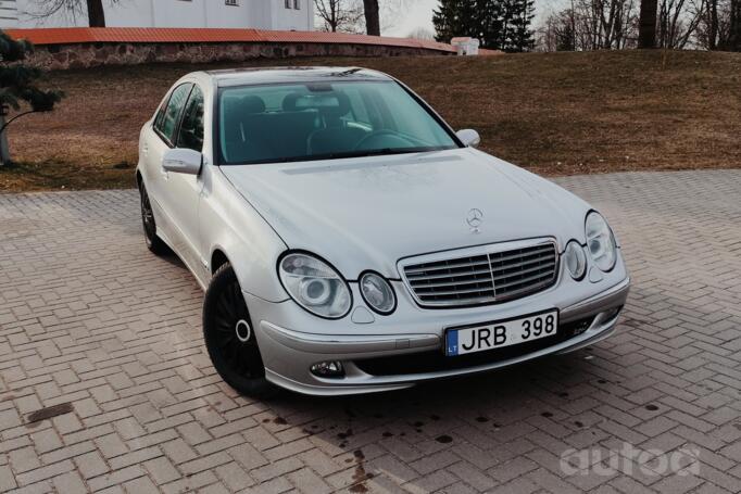 Mercedes-Benz E-Class W211 Sedan