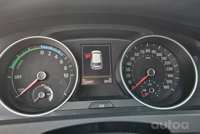 Volkswagen Golf 7 generation [restyling] Hatchback 5-doors