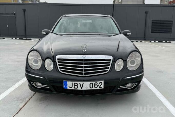 Mercedes-Benz E-Class W211 Sedan