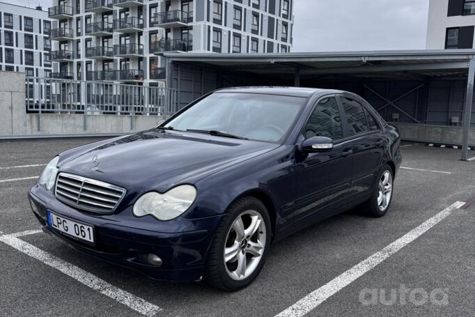 Mercedes-Benz C-Class W203/S203/CL203 Sedan 4-doors