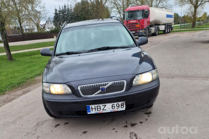 Volvo V70 1 generation wagon