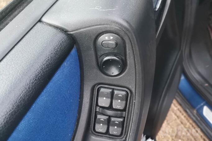 Opel Zafira A Minivan 5-doors